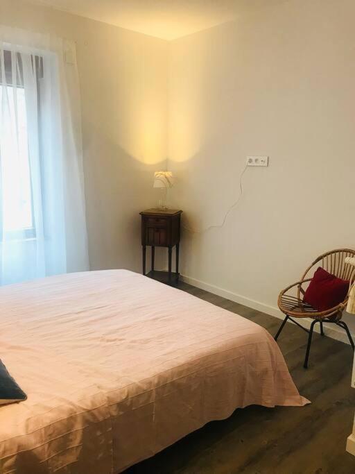 Chez Gaston Apartment Chambon-sur-Lac Luaran gambar